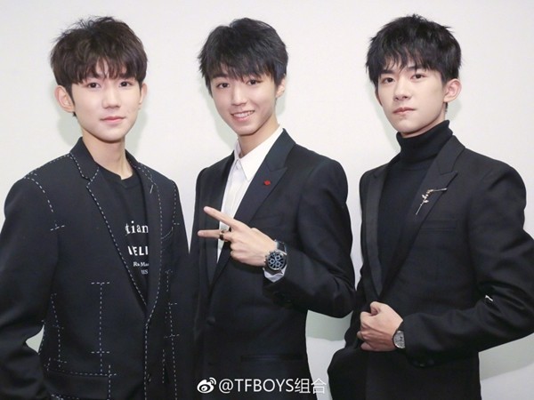 由王源、王俊凱及易烊千璽組成的TFBoys，驚傳解散消息，幸好對粉絲只是虛驚一場。（翻攝自TFBoys微博）