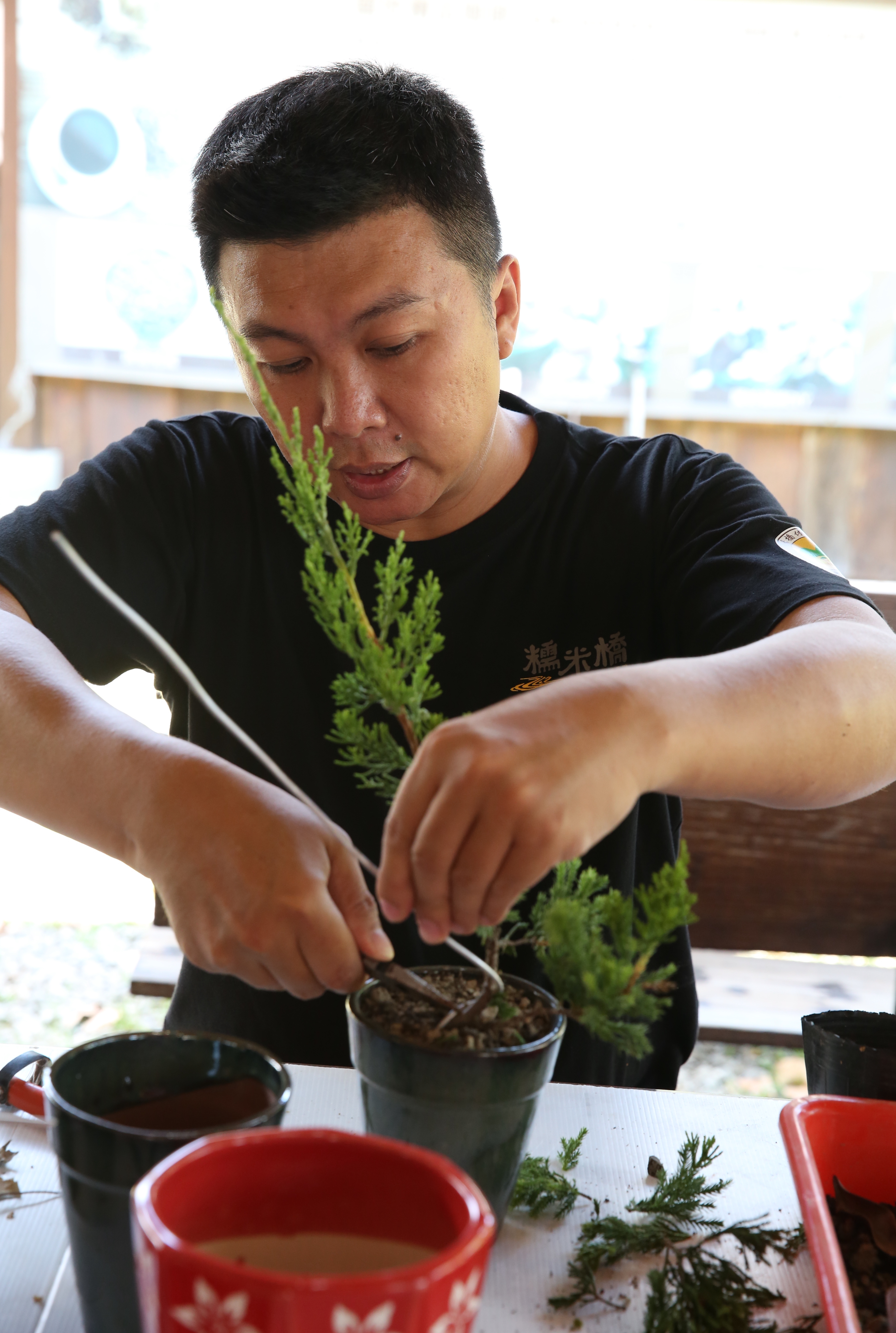 糯米橋咖啡工坊老闆梅峻譯向來熱心推動當地觀光。