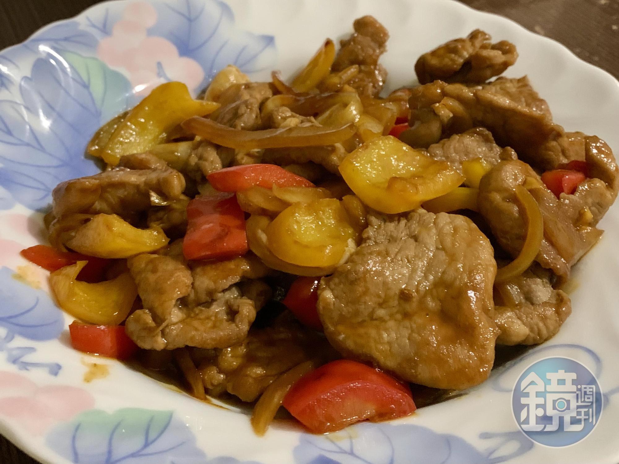 防疫食材箱有菜有肉，還免費附送爆香食材，在家料理變得相當方便。