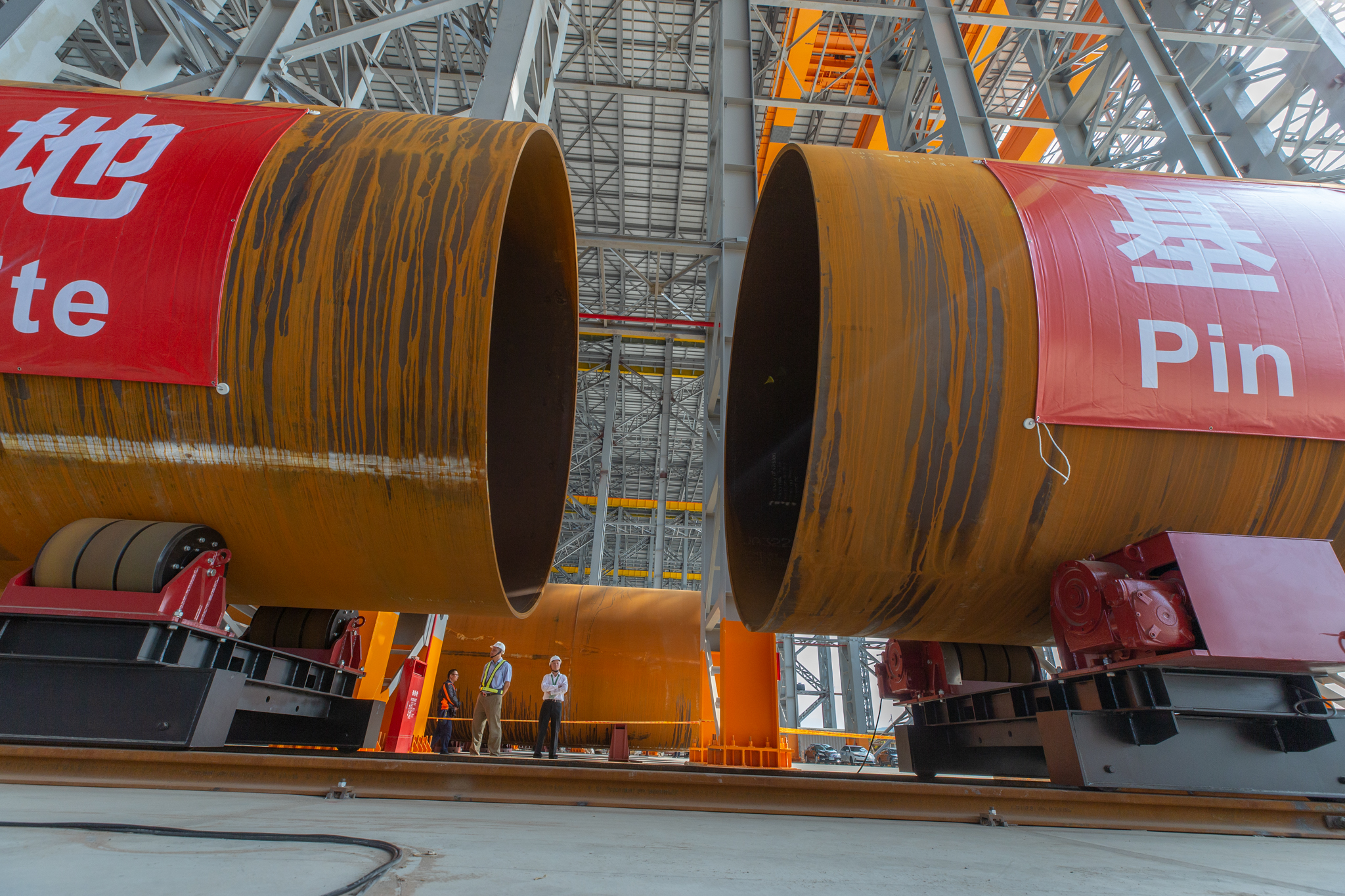 受惠報價上漲，鋼鐵股5月營收亮麗，不少鋼鐵廠業績翻倍成長。（翻攝自總統府Flickr）