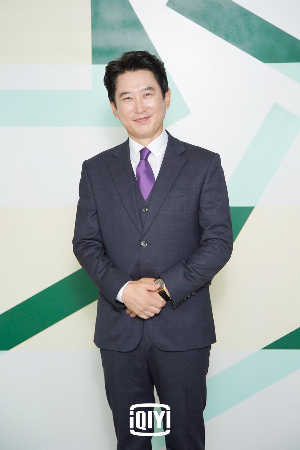 金元海經常請《月刊家》劇組吃飯，被稱為「鳥媽媽」，將大家照顧得很好。（愛奇藝國際站提供）