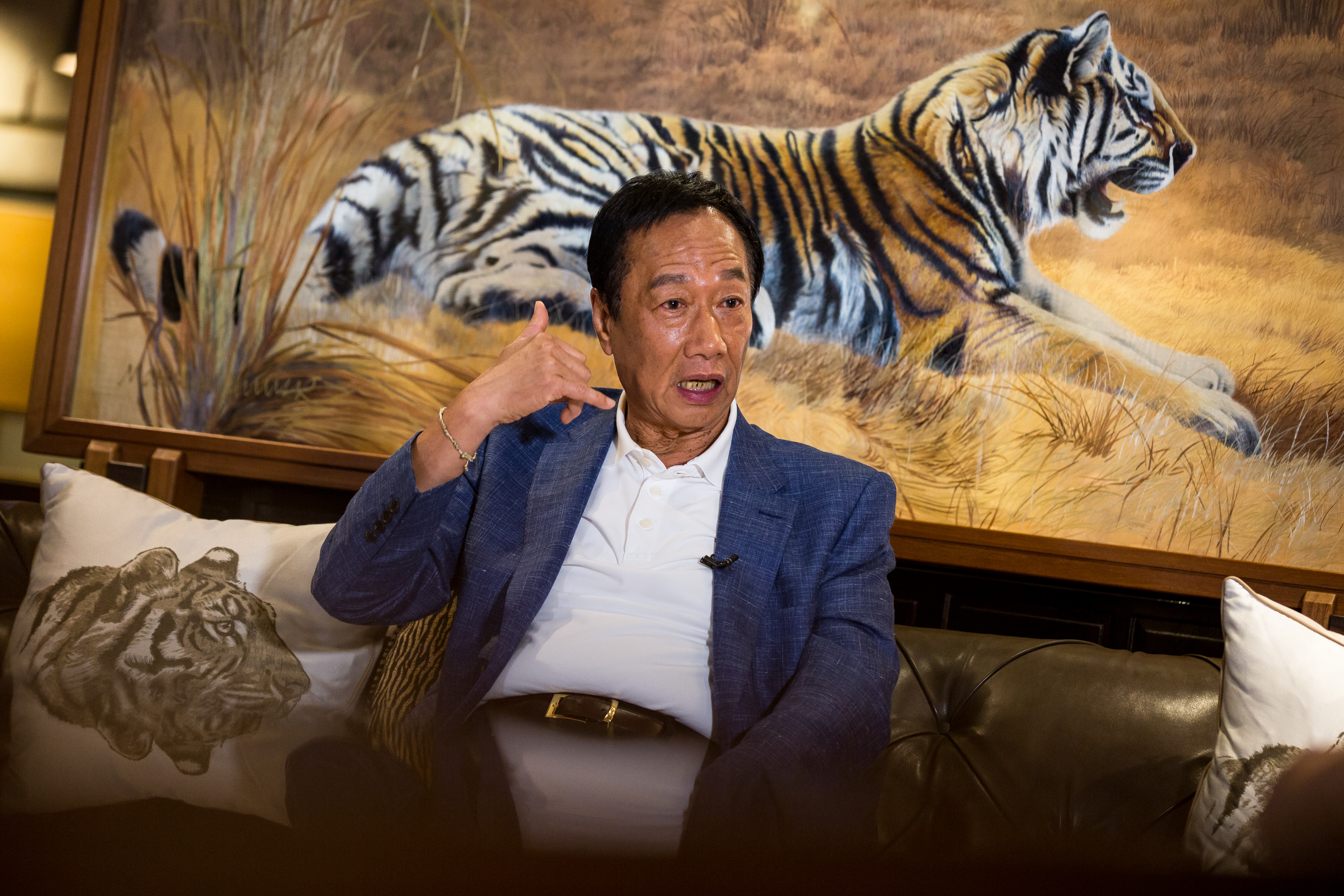 郭台銘凌晨於臉書釋出3點聲明，強調目前關於BNT疫苗購買正按計劃進行中，「必將全力以赴」。（本刊資料照）