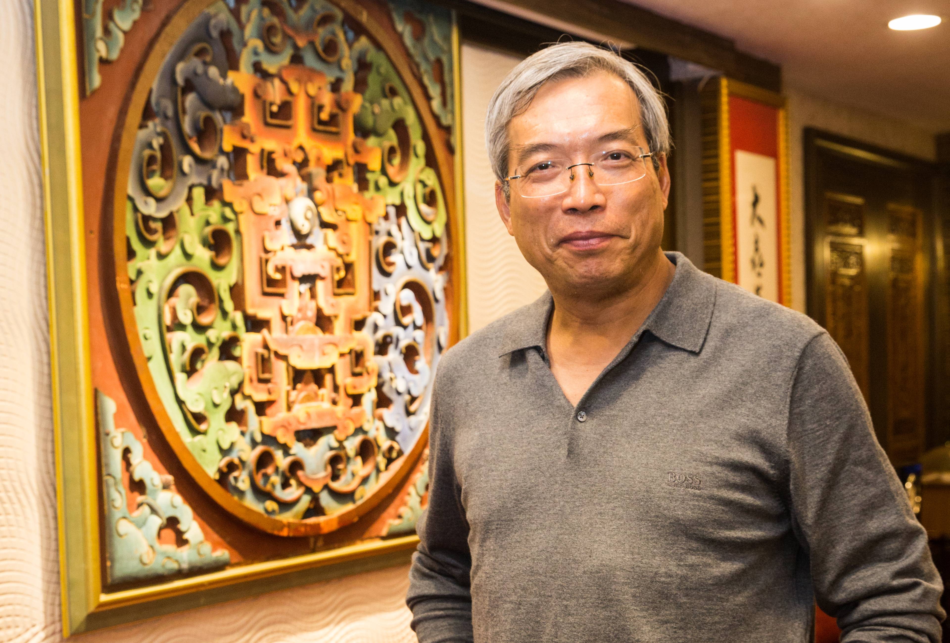 疫情讓不少人認為「台灣的士氣跌到最低點」，謝金河昨深夜po文，向台灣民眾信心喊話，「你可能很洩氣，但台灣正在奮力前進的路上！」（本刊資料照）