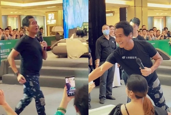 齊秦商演唱歌，被民眾拍下現況。（翻攝自四斤微博）