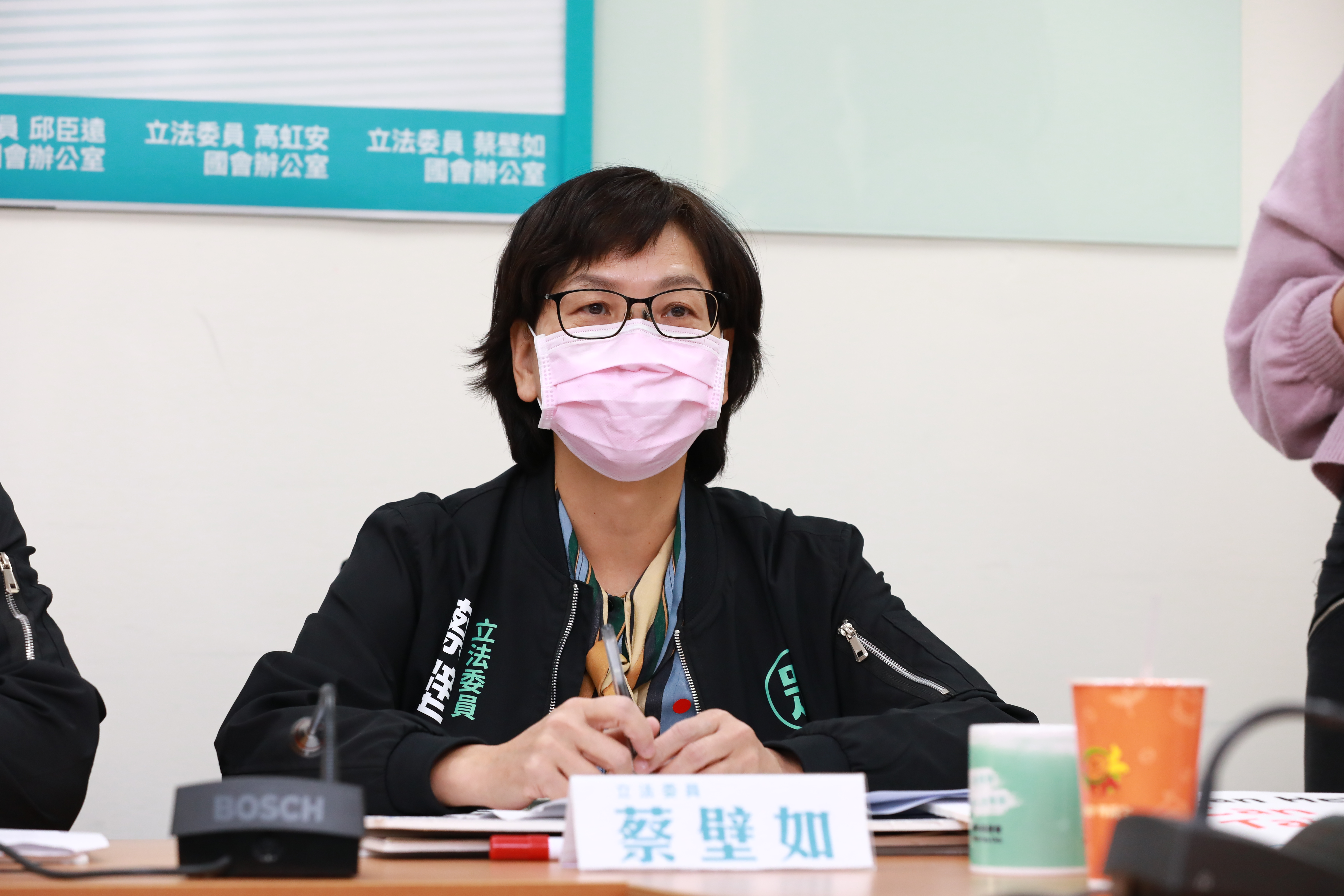 蔡壁如分享打完AZ疫苗後的曝副作用。（本刊資料照）