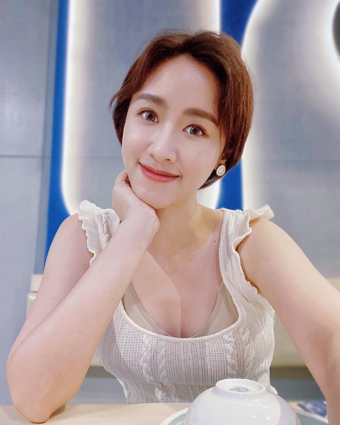 吳姍儒曾陪伴好友筱蕾度過手術辛苦過程。(翻攝自吳姍儒臉書)