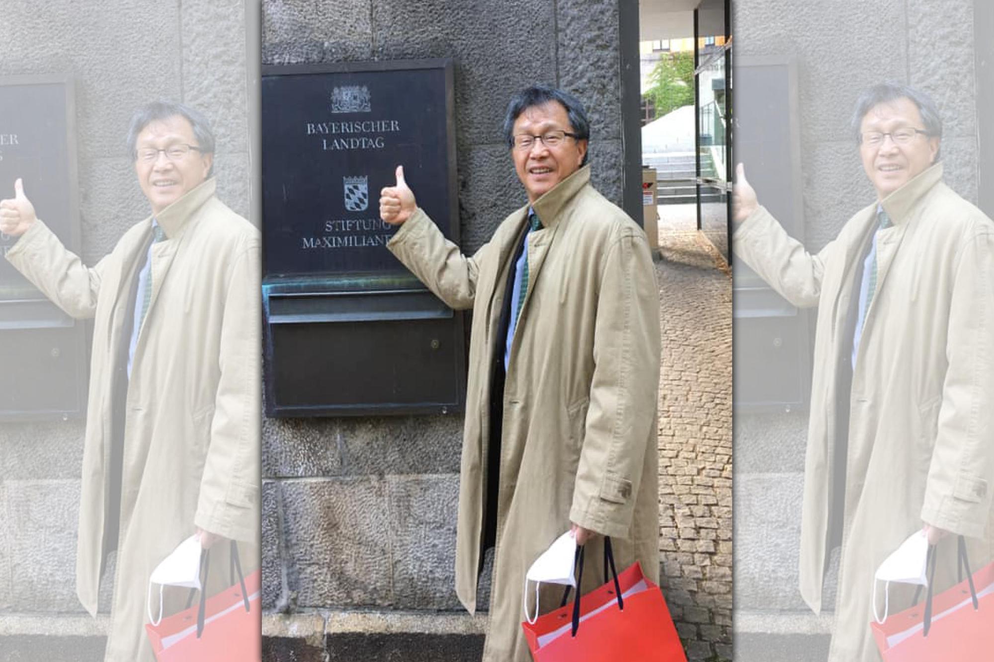 我國駐德代表謝志偉在臉書上表示，收到德國高階官員「BNT保證原廠寄出疫苗」等訊息。（翻攝自謝志偉粉絲頁臉書）