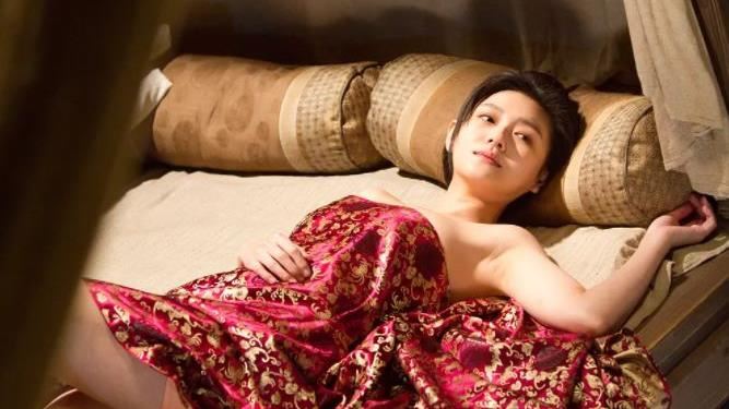 大S上週六半夜爆氣發文「蔡!屠殺我們」,痛訴自己的IG、微博被封鎖,引發熱議。(翻攝自《劍雨》)