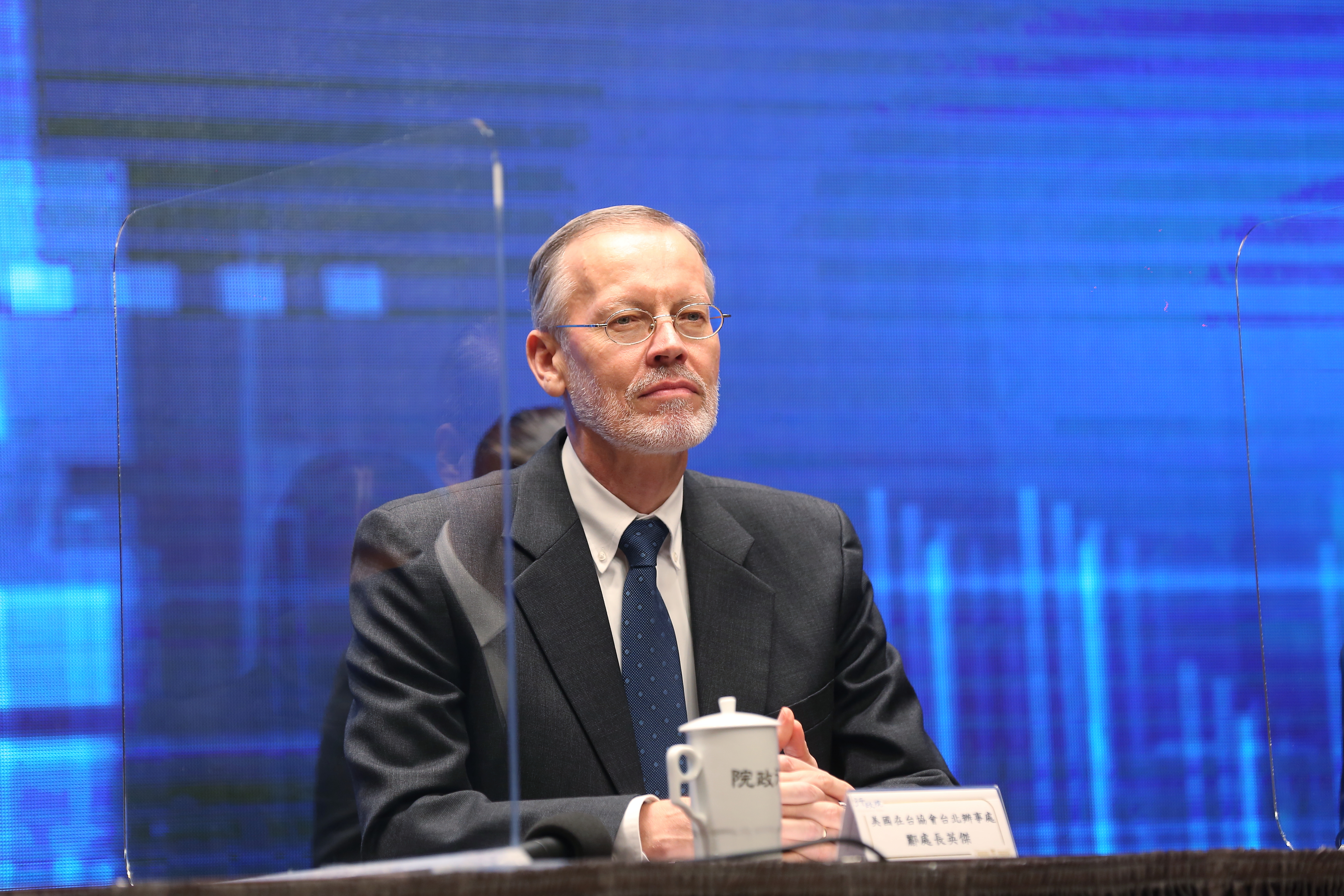 酈英傑先前指出台灣確診人數相比全世界仍算低，不過當時真實情況卻是持續升溫，台北市萬華區、新北市板橋區個案持續攀升。（本刊資料照）