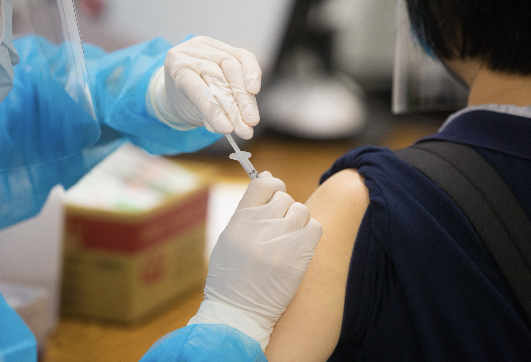 台南市長黃偉哲宣布今（20）日開放台南市75歲以上長輩及65歲以上原民接種疫苗。（示意圖）