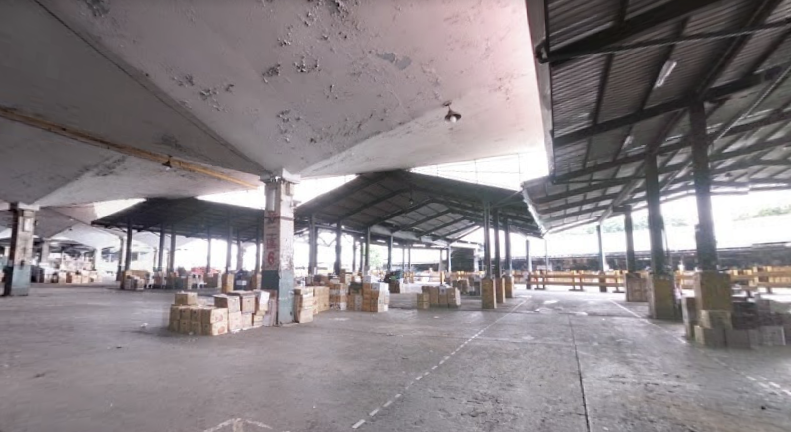 台北農產公司爆發群聚感染，北市府今成立前進指揮所進駐快篩。（翻攝Google Map）