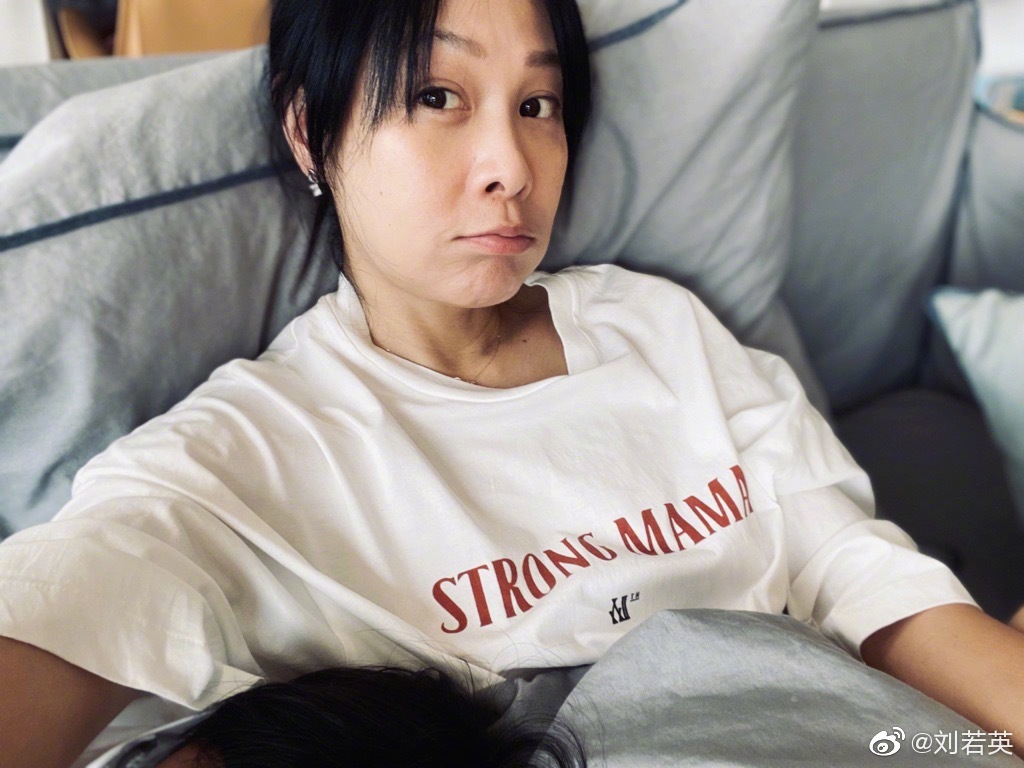 劉若英透露整整28天都待在家，也連續煮了28天的飯，體重創下新高。（翻攝自劉若英微博）