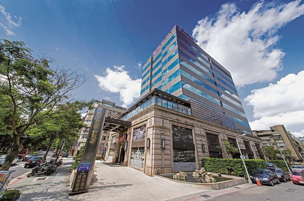 福容大飯店台北一館將於9月1日停業。(翻攝福容大飯店臉書)