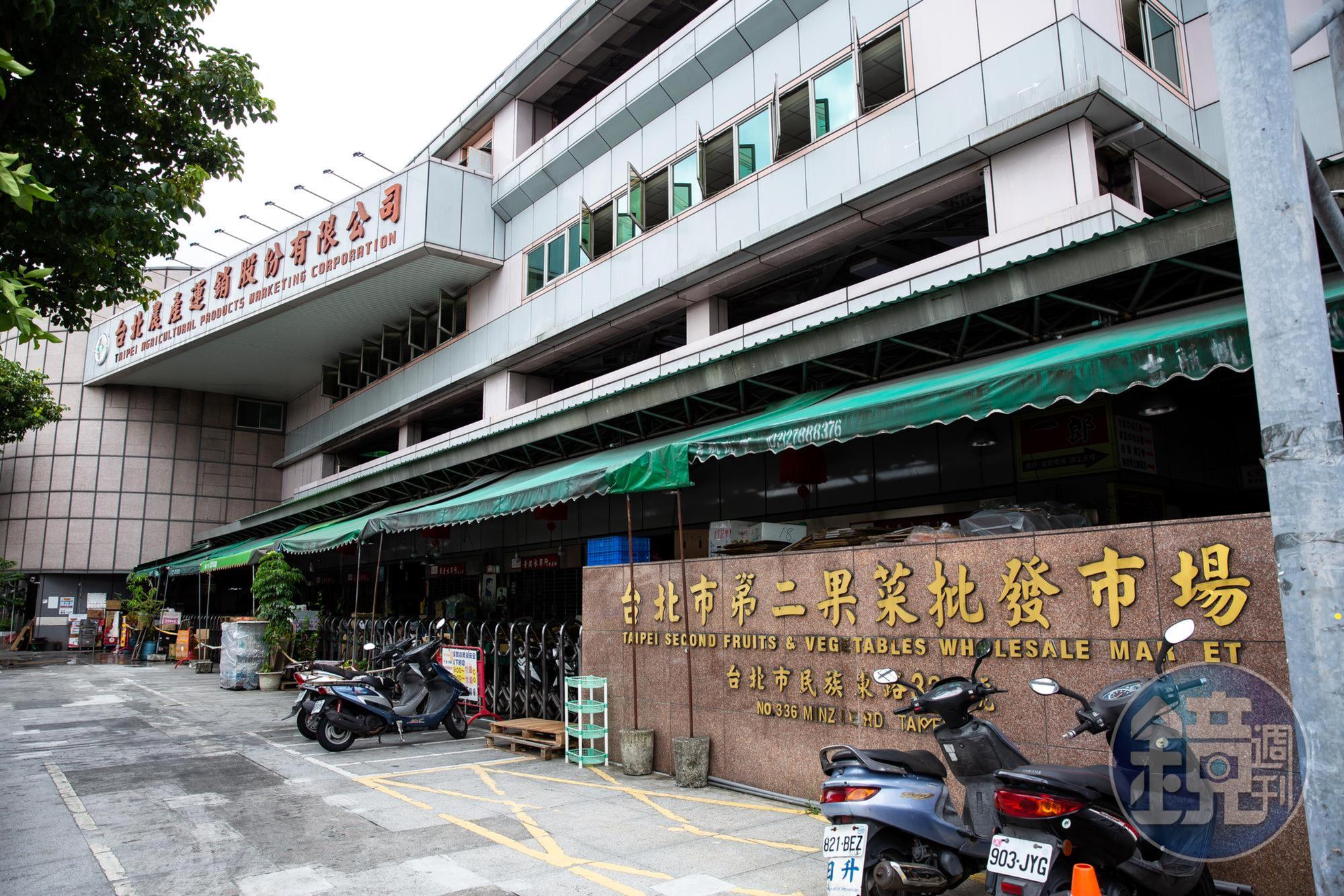 北農爆發群聚感染,疫情延燒到高雄許多合作的貨運公司,高雄市政府緊急匡列125人快篩。