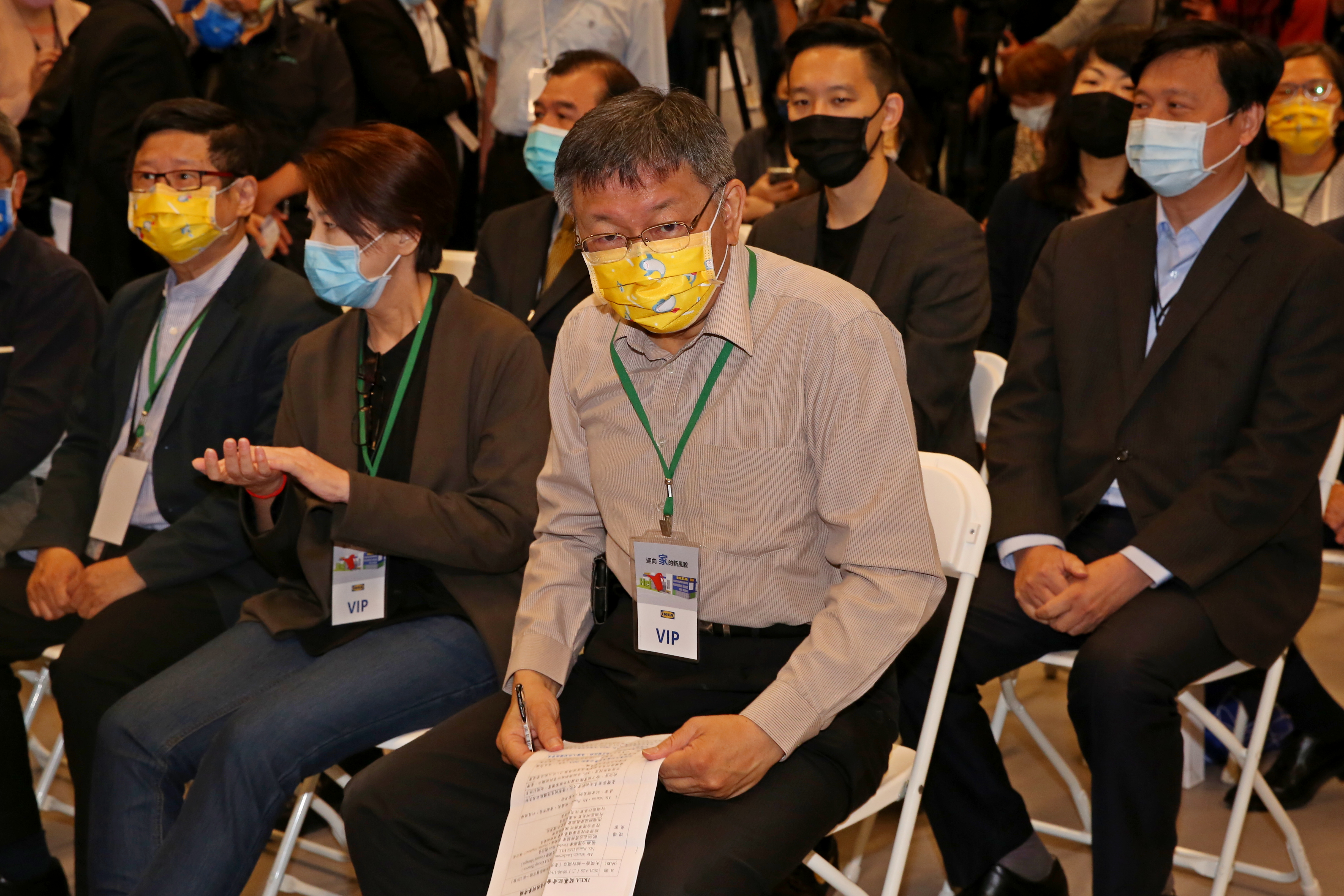 對於被批評「拿員工命換營運」，柯文哲則回覆稱北農總經理是中央指派。（本刊資料照）