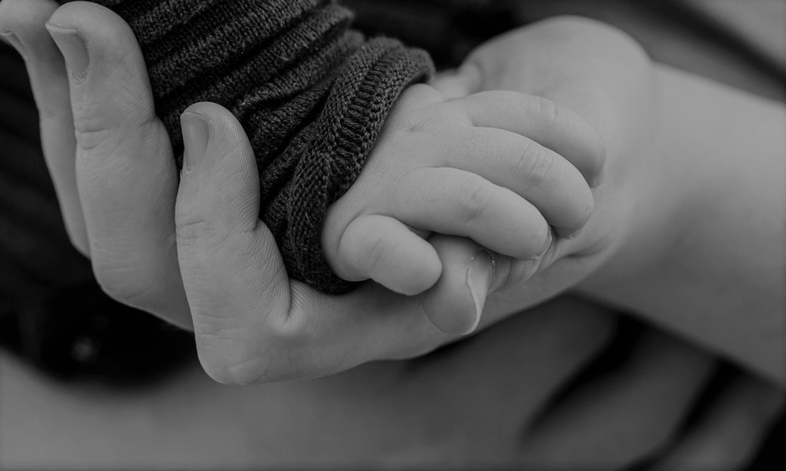 雲林2月大女嬰猝死，母前一天才打過AZ疫苗，死因是否有關連仍待釐清。（示意圖，pixabay）