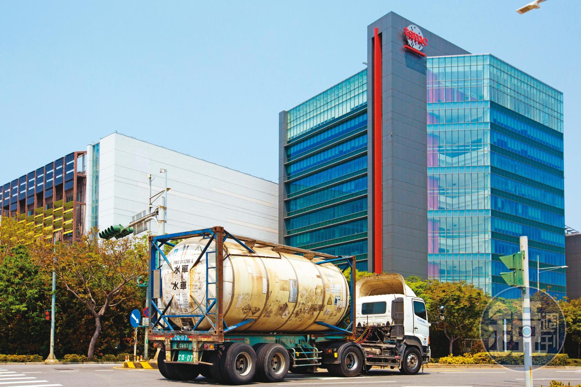 台積電中科廠附近生活機能佳,是台積電員工比較喜歡的工作地點。