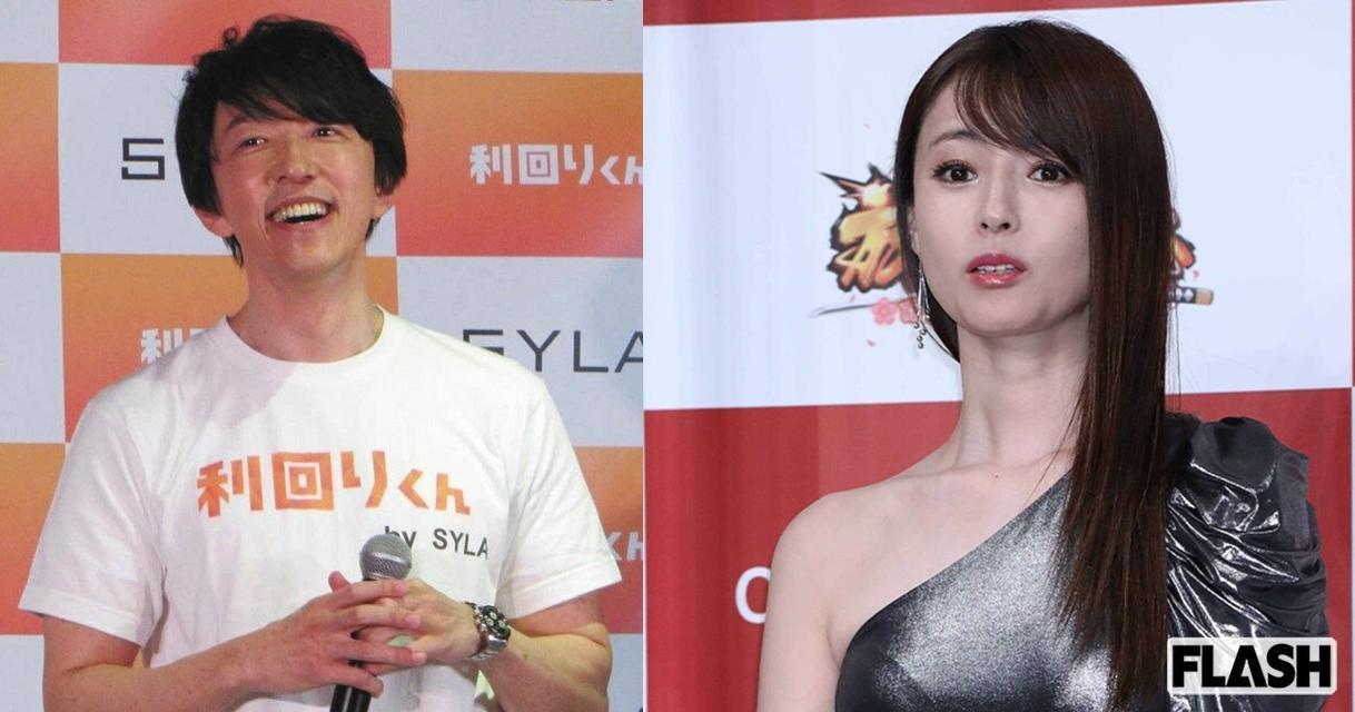 杉本宏之臉露微笑,公開認愛深田恭子。(翻攝中日Sports、FLASH)