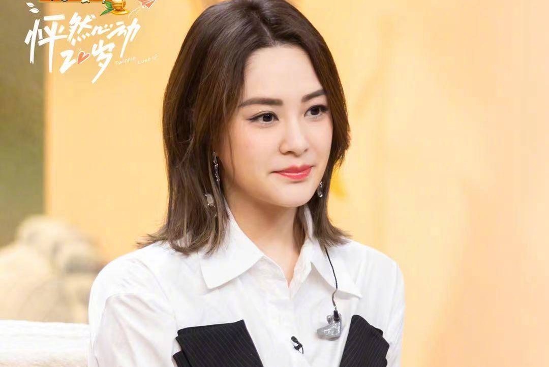 阿嬌在真人秀節目《怦然心動20歲》自曝曾疑似當小三。（翻攝自鍾欣潼微博）