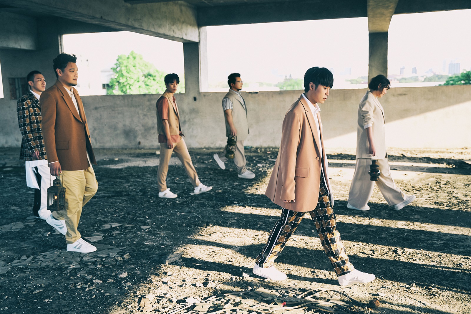 魚丁糸推出新單曲〈終點起點〉，希望給大家溫暖。（環球提供）