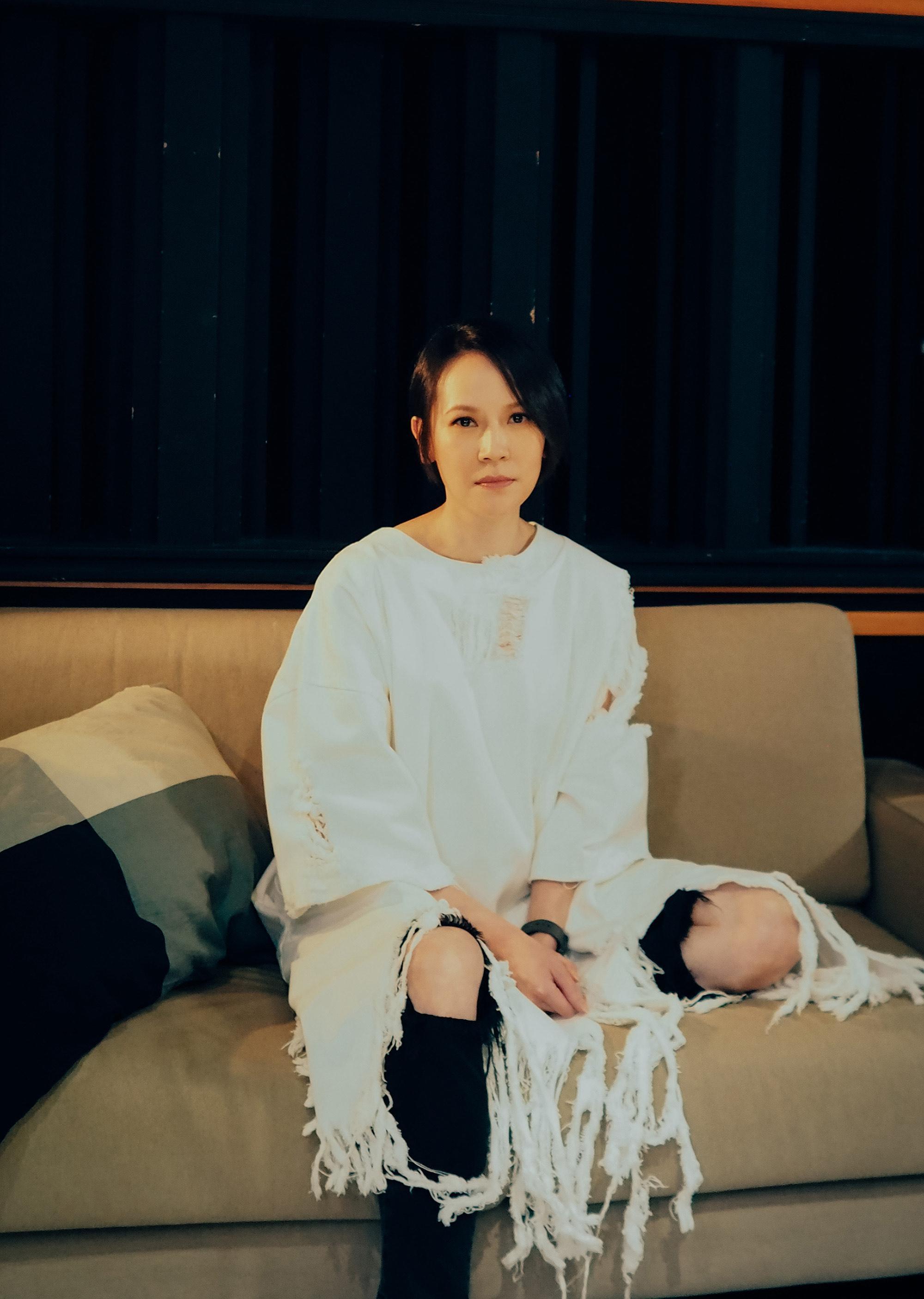 楊乃文原將於9月11日在台北流行音樂中心盛大舉辦《繆斯MUSE》巡迴演唱會延期。
