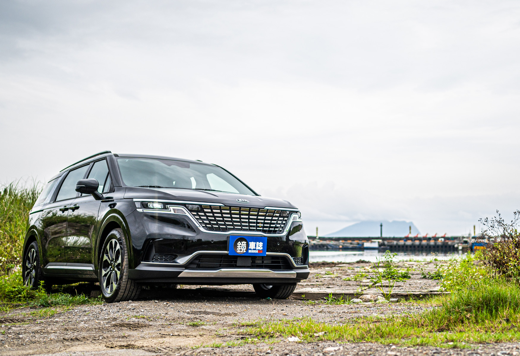 【鏡試駕】第三類接觸！KIA Carnival 尊貴七人座