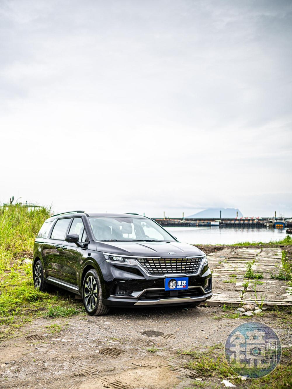 KIA Carnival 尊貴七人座