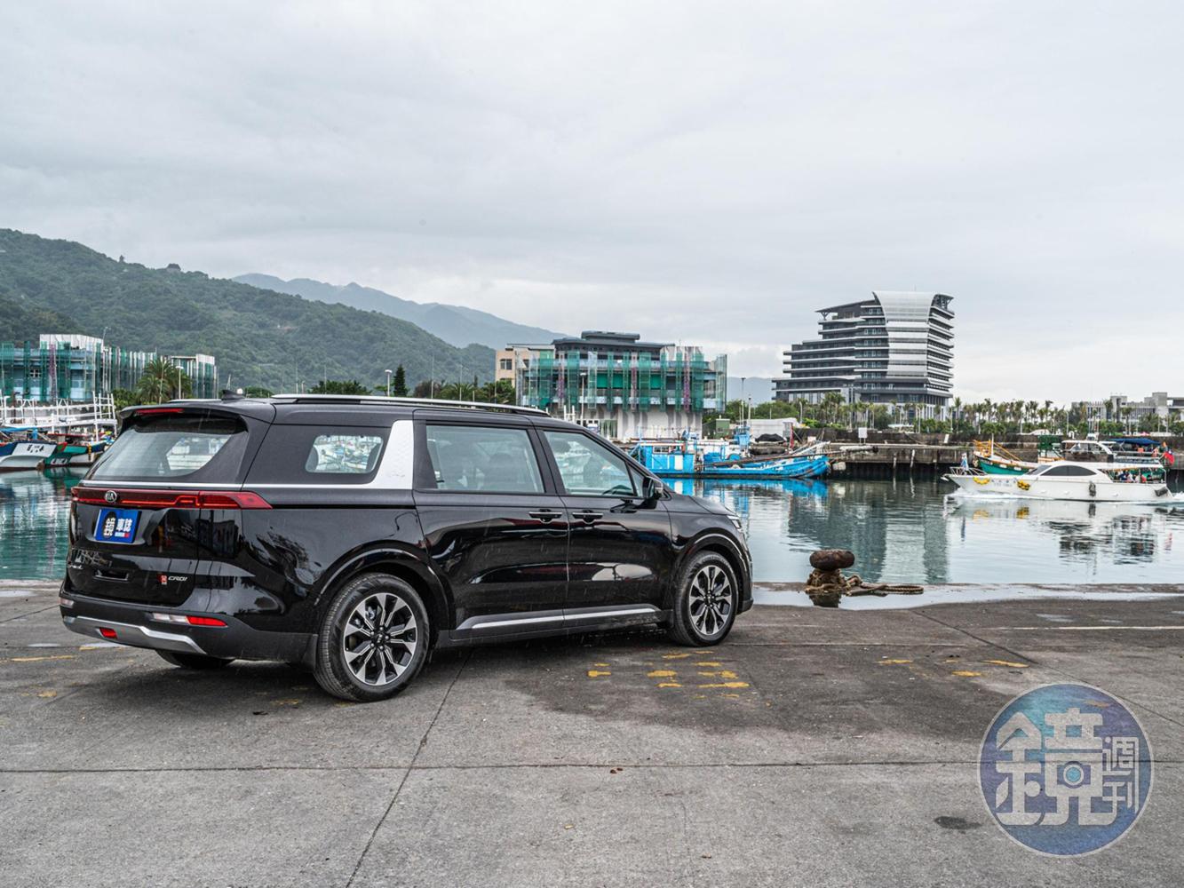 KIA Carnival 尊貴七人座