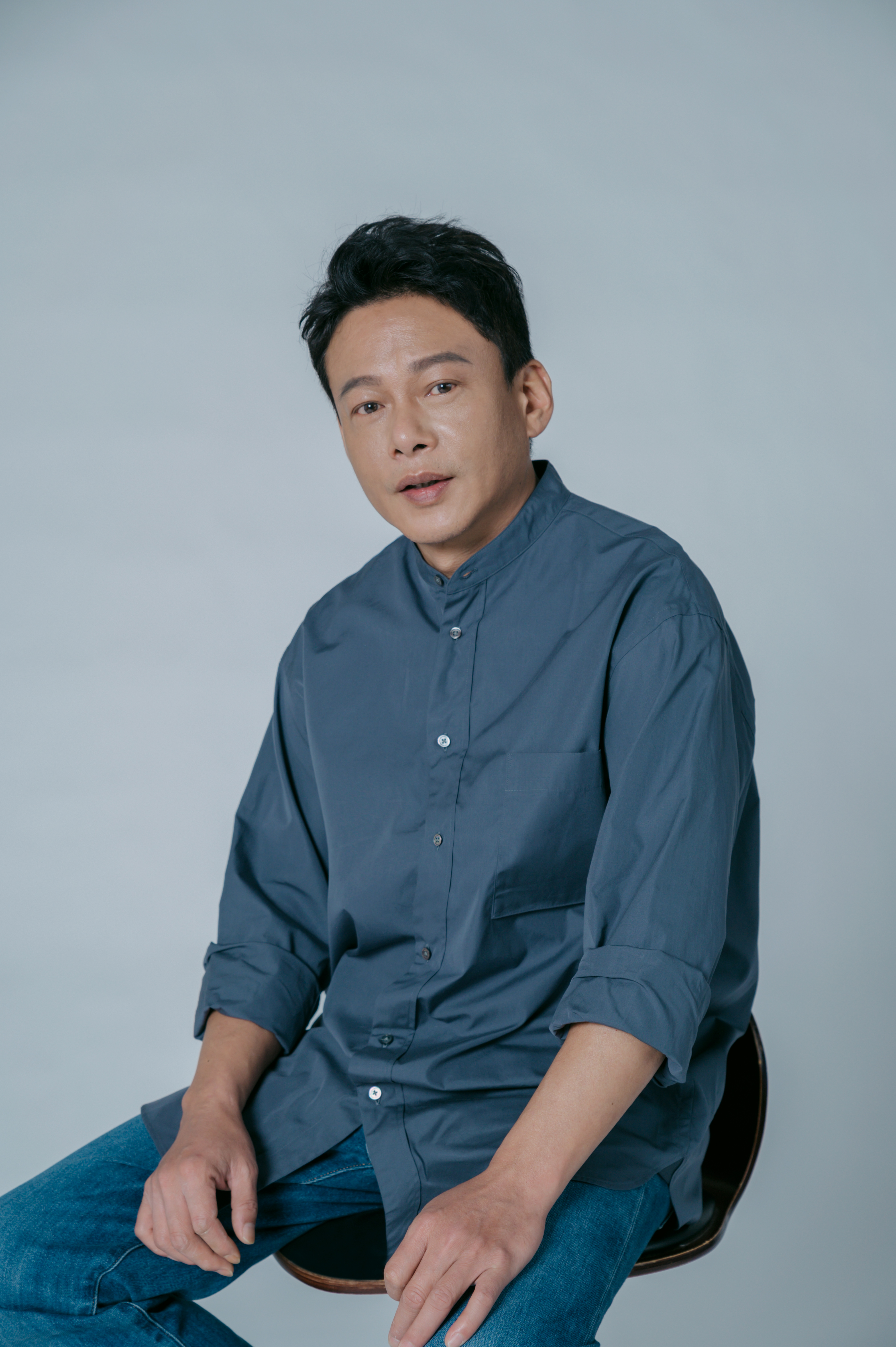 父母都是勞動者的李康生，對於勞工對社會的付出格外有感。（電影戲劇業職業工會提供）