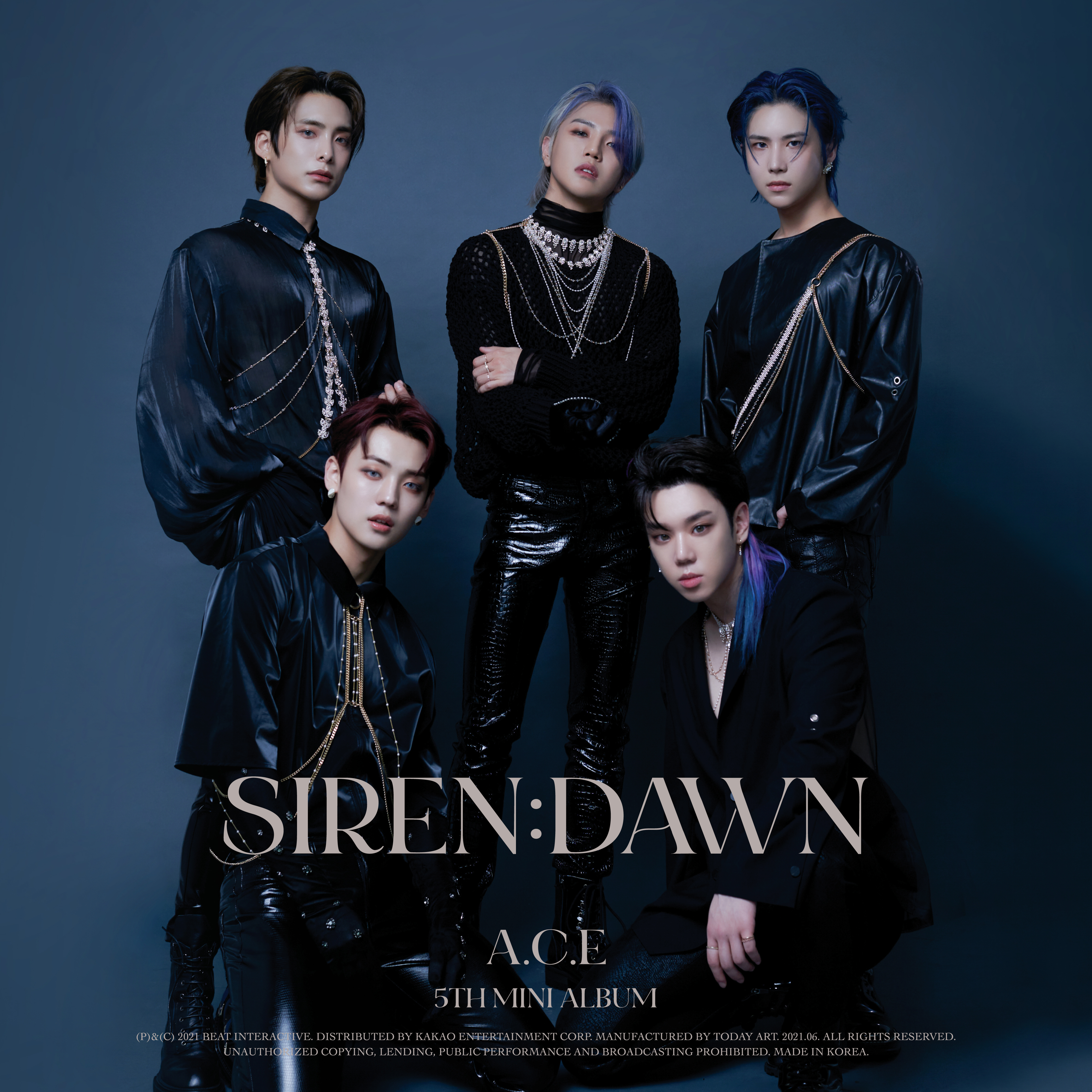 「A.C.E」新專輯《SIREN:DAWN》以人魚之愛為主題，造型風格更加成熟。（BEAT INTERACTIVE、SWING娛樂提供）