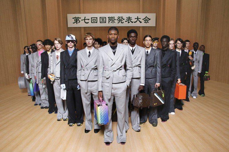 LV 2022年春夏男裝秀，是Virgil Abloh（維吉爾阿布洛）接掌設計大任後的第7系列作品。（LV提供）