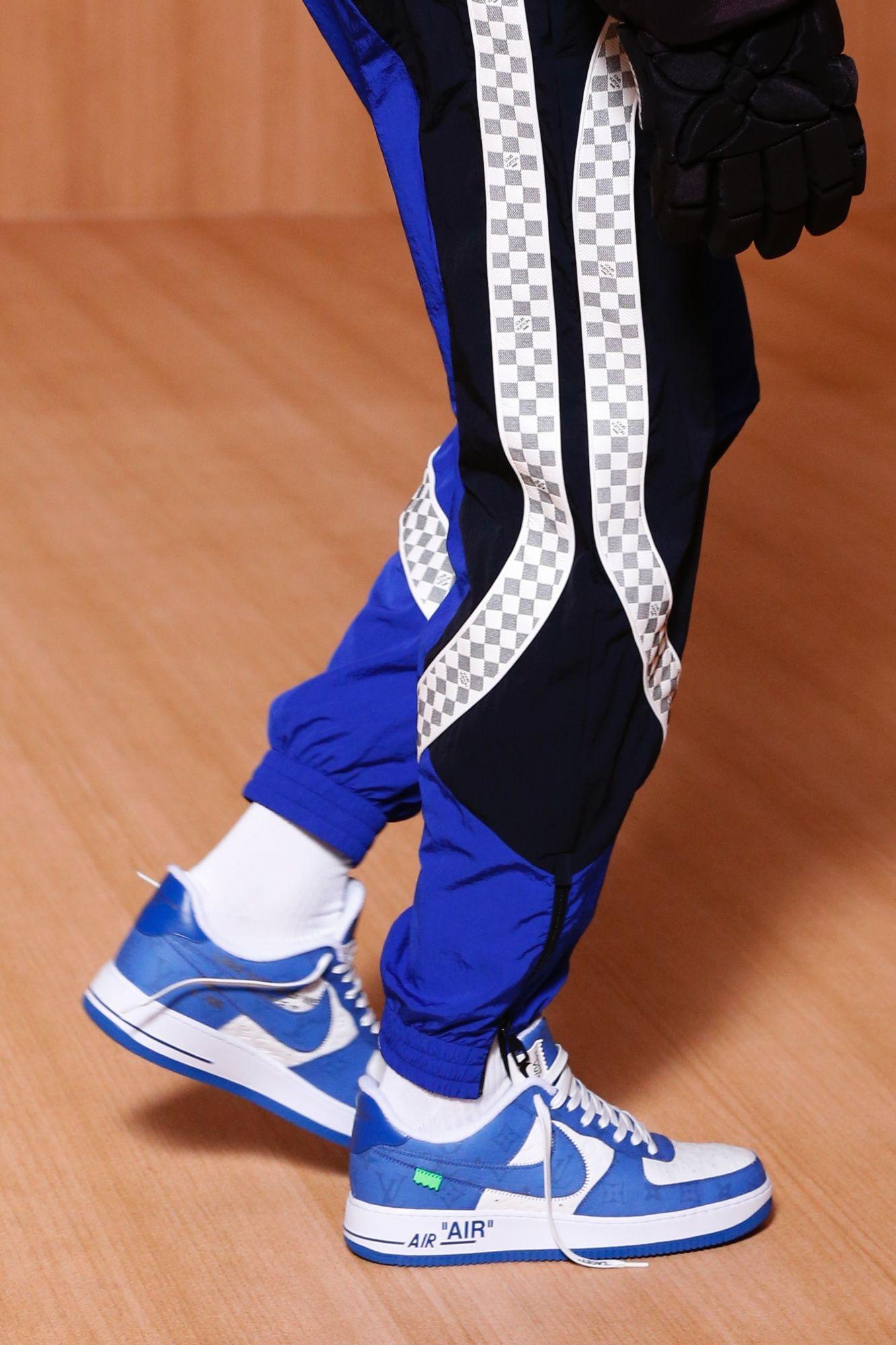 2022年春夏系列與NIKE攜手合作，翻玩經典AIR FORCE 1球鞋，將推出21款顏色。（LV提供）