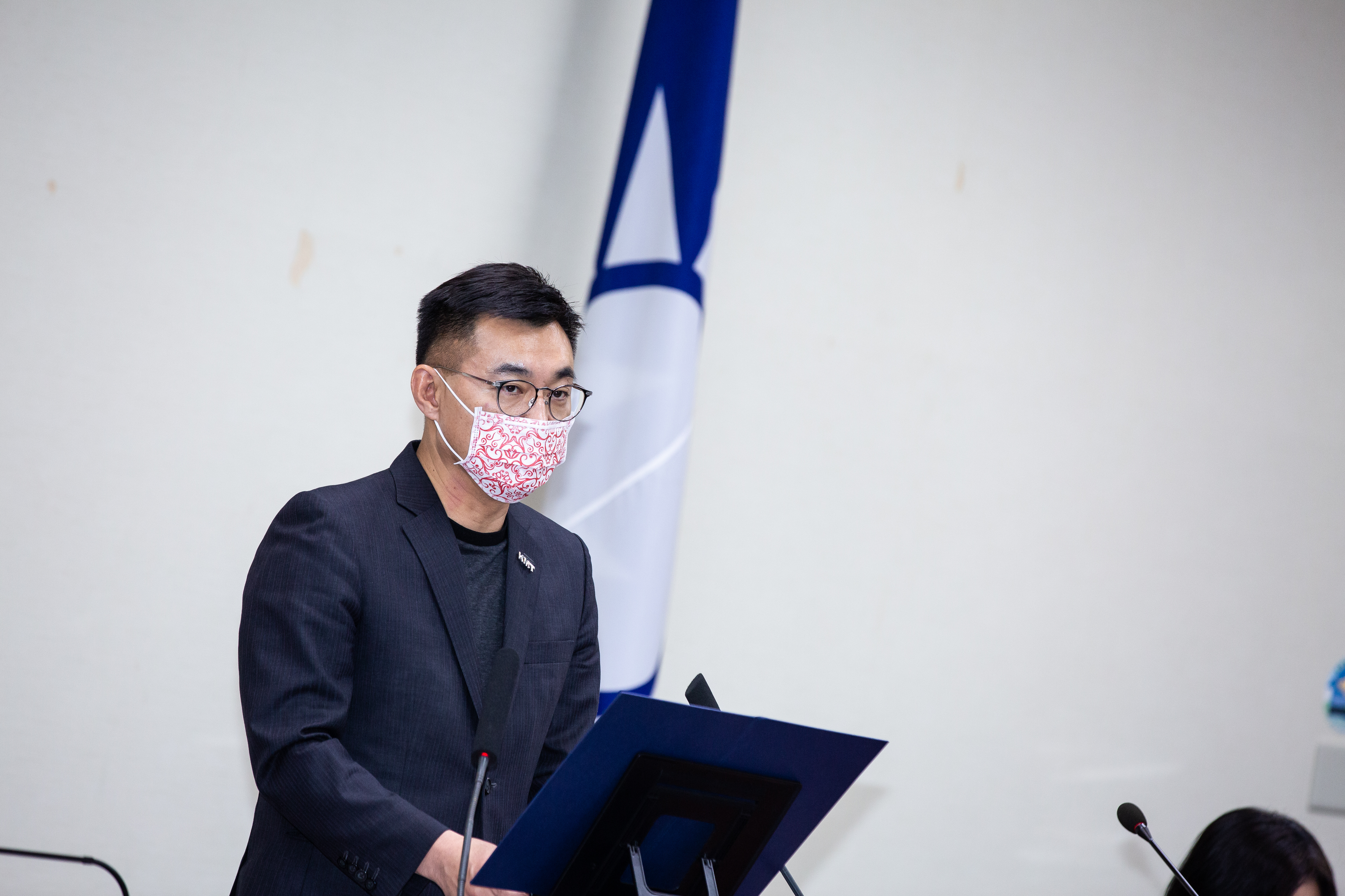 國民黨主席江啟臣向執政黨喊話「台灣需要疫苗」，應透過各種方法及管道積極爭取。（本刊資料照）