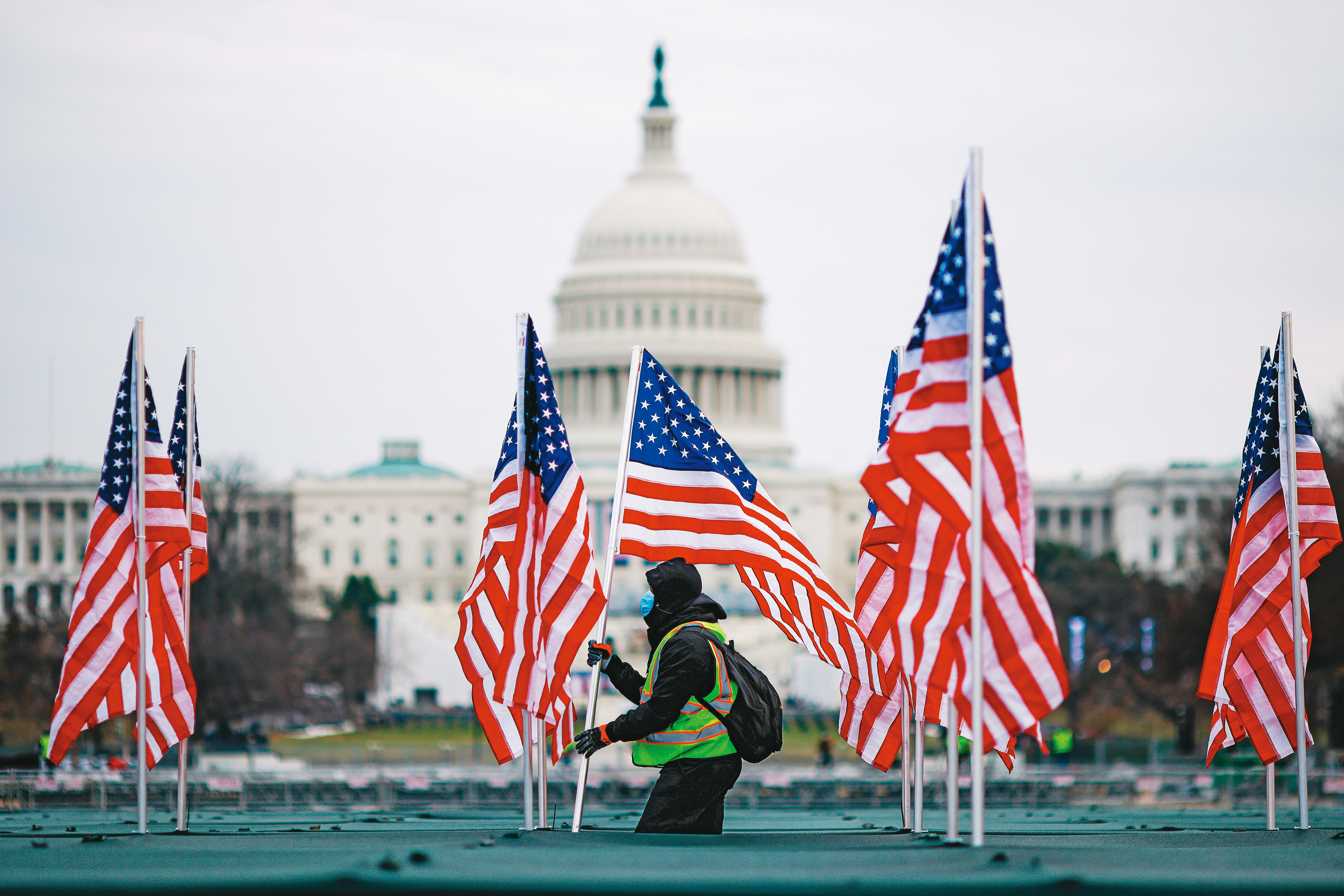 美國債務上限能否順利調高、第三季通膨數據，在在考驗資本市場。（達志影像）