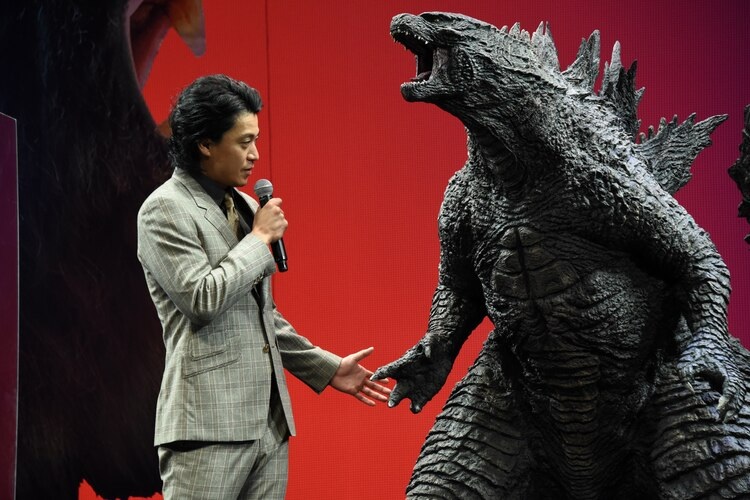 小栗旬3年前獲邀演出好萊塢電影《哥吉拉大戰金剛》，電影本週將在日本上映。（翻攝自natalie）