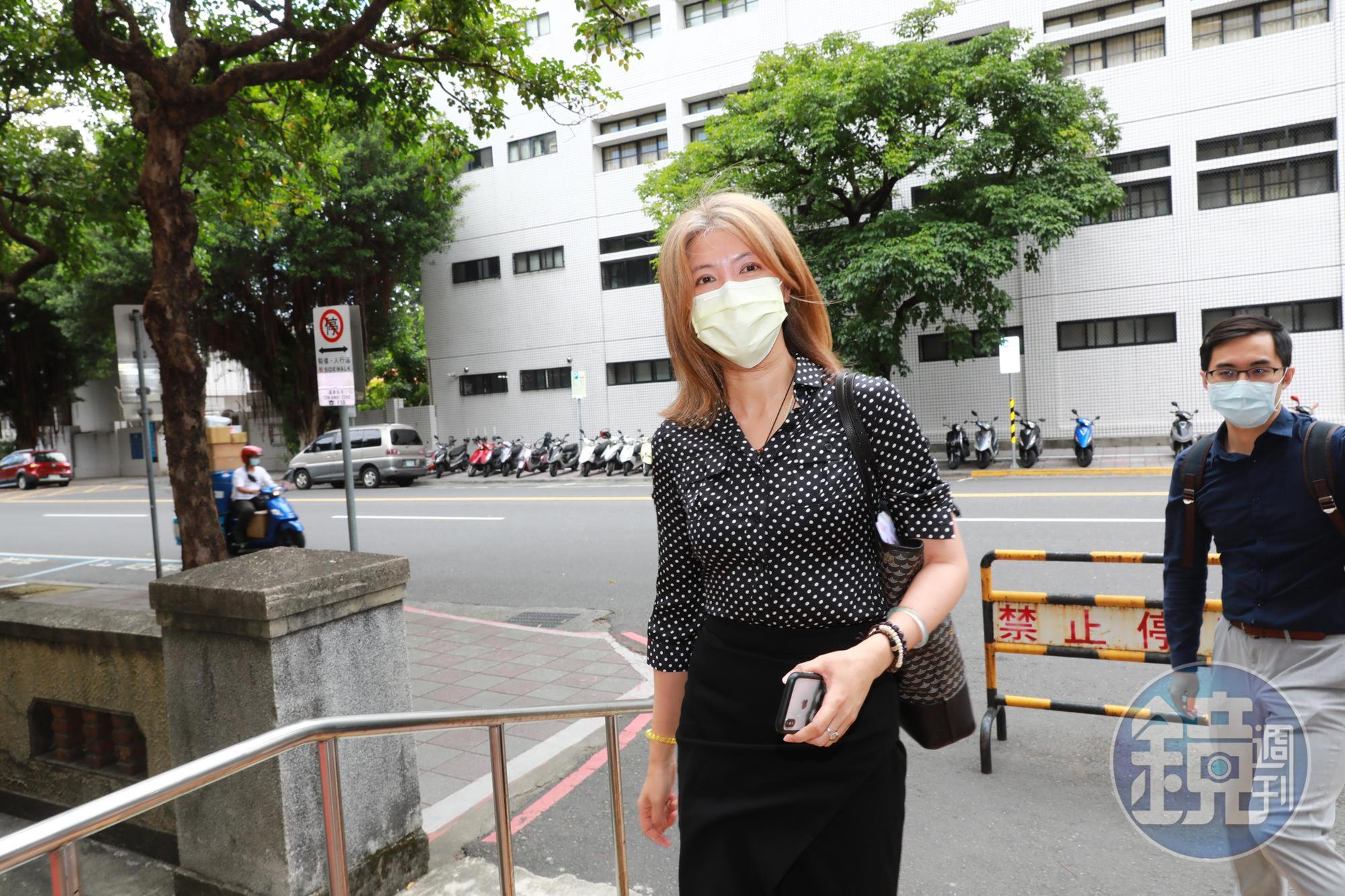 石木欽案懲戒法院首度開庭,他委請廖芳萱律師代理,並未親自出庭。