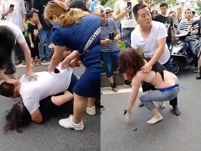 中國大陸一名正宮當街發飆,撕爛小三的上衣、內褲,還搶走丈夫的金項鍊。(翻攝自微博)