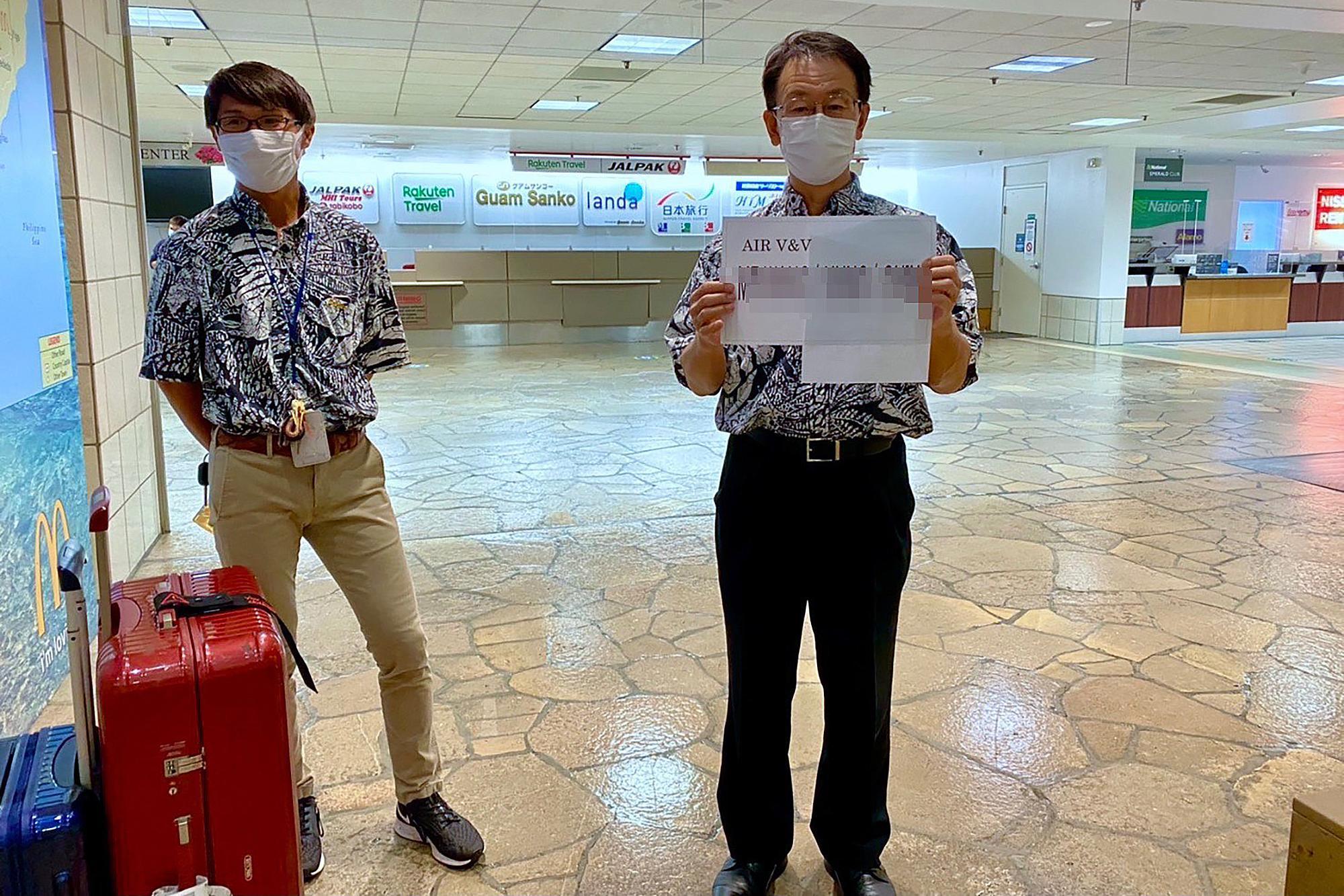 旅客抵達關島機場後，沿著Air V&V計畫的指標動線，就能完成一系列檢查與抵達飯店。（雄獅旅遊提供）