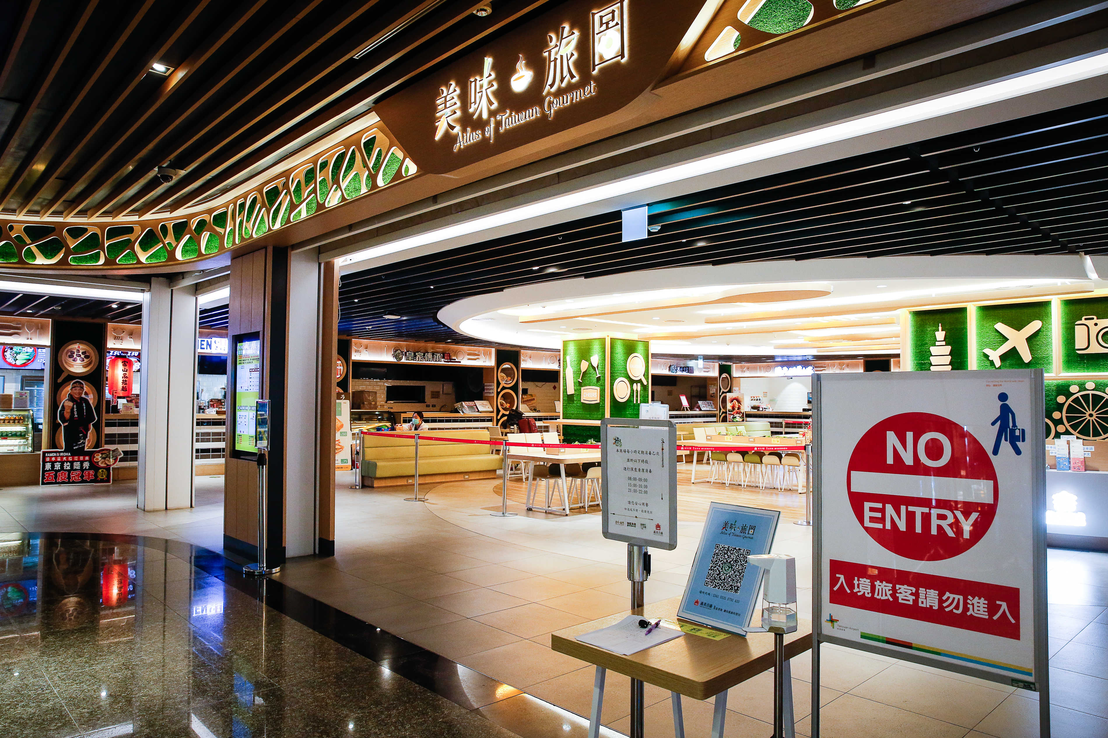 陳時中指出，12日後的規劃會朝「如開放時發生疫情該如何及時因應」，這段期間會訂出相關不同行業的指引。（本刊資料照）