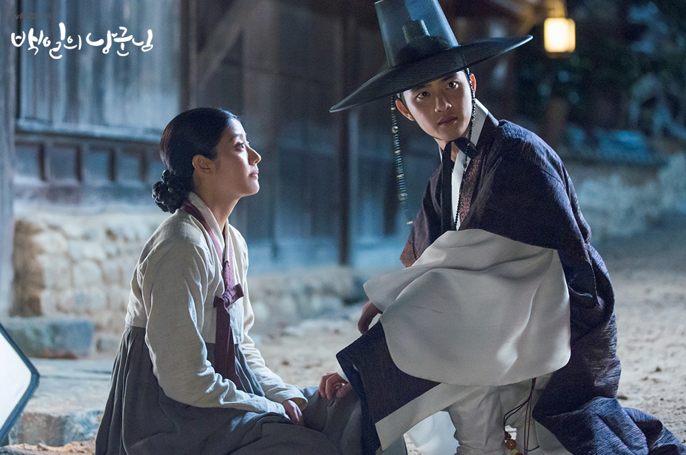 都敬秀（右）與南志鉉主演的《百日的郎君》寫下14.4%的高收視紀錄。（翻攝自官網）