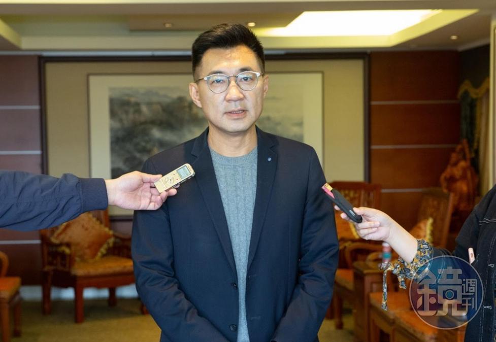 國民黨主席江啟臣與4名藍營縣長發表公開信,呼籲總統授權地方購買疫苗。(本刊資料照)