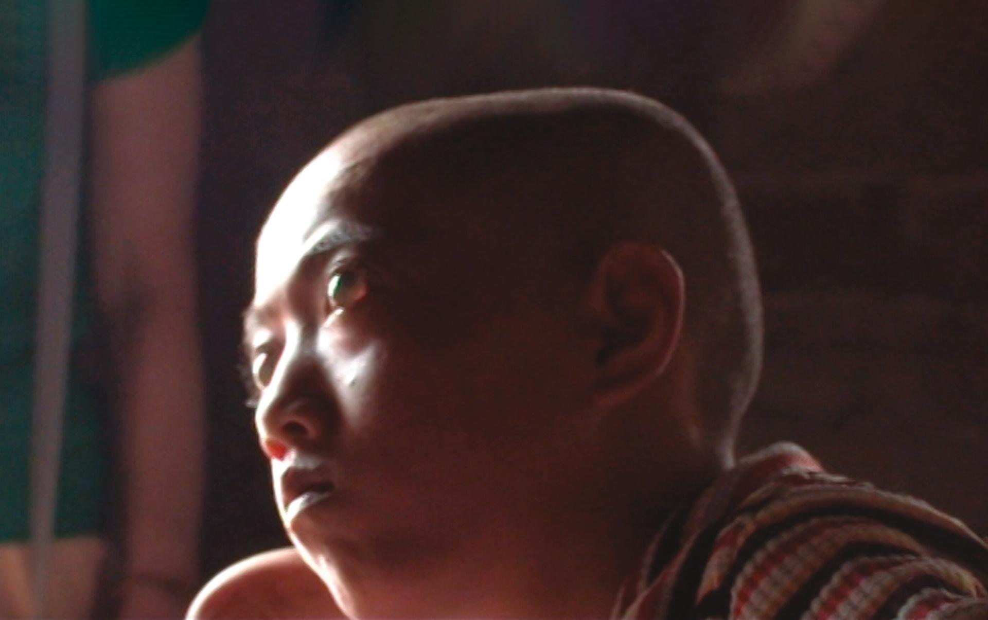 《西方去此不遠》劇照。聞海跟著一群佛教徒共同生活三個月,拍下他們在苦難生活中,被信仰療癒的過程。(聞海提供)