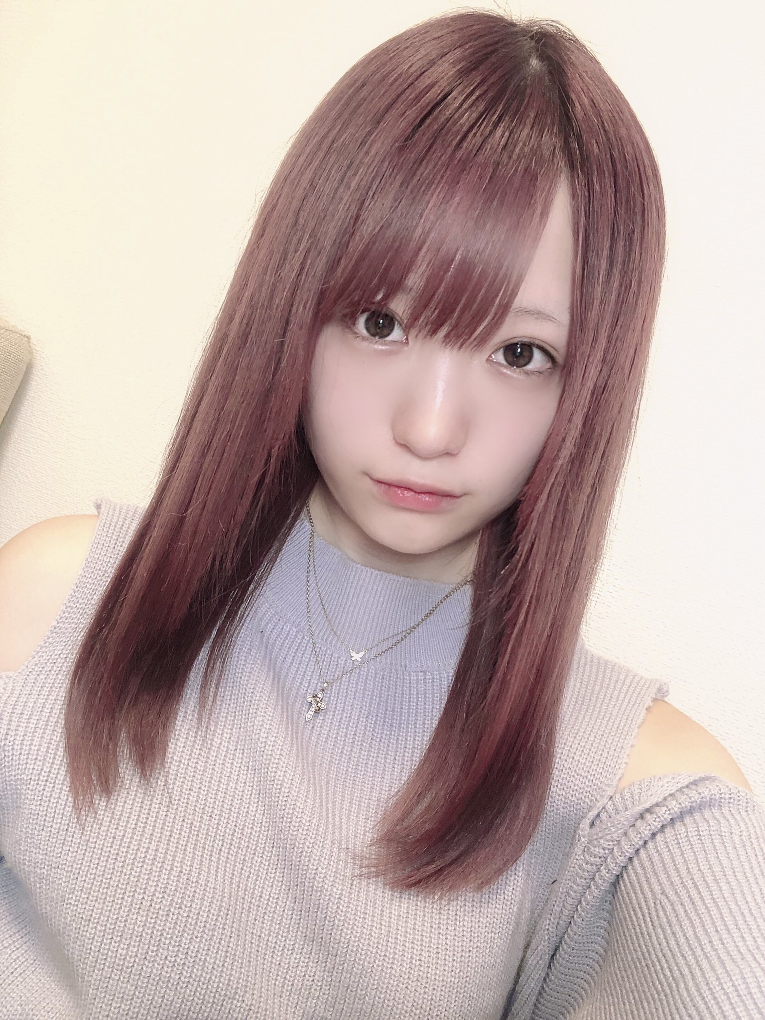 長相甜美的岩瀬唯奈還曾登上PTT表特版。(翻攝自岩瀬唯奈推特)