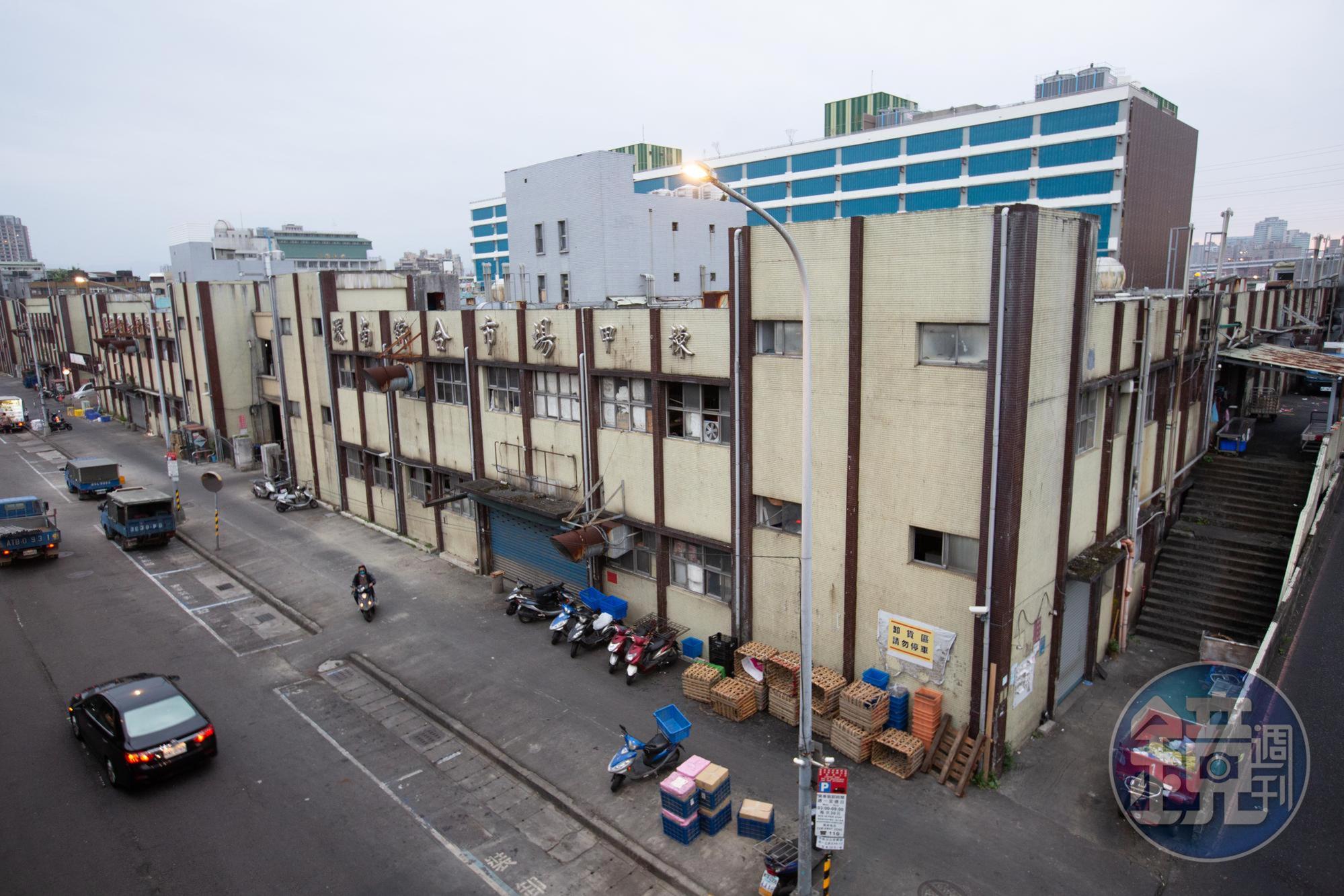 台北市環南市場昨日進行大規模篩檢,發現有41人PCR陽性確診。(本刊資料照)