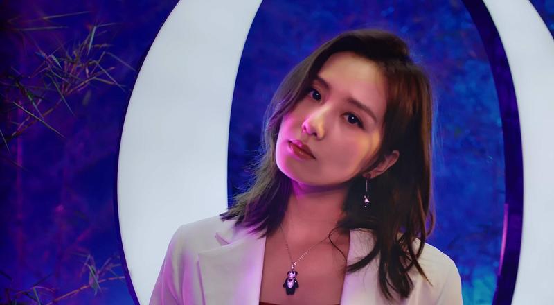 劉詩詩產後1年就復出拍戲。（Qeelin提供）