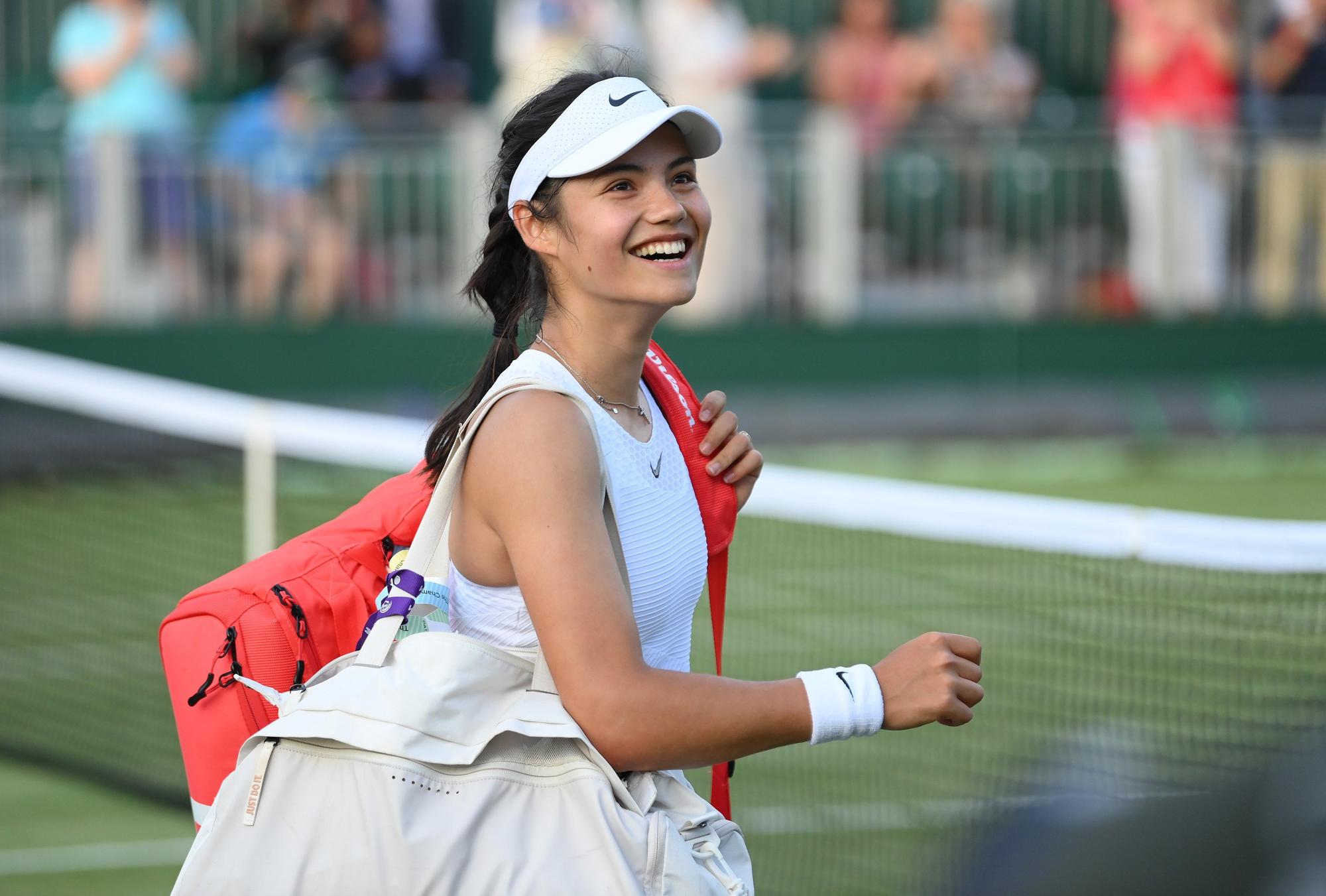  拉杜卡努以黑馬之姿勇闖溫網16強，亞洲球迷覺得她長得像歌手楊丞琳。（翻攝WTA推特）