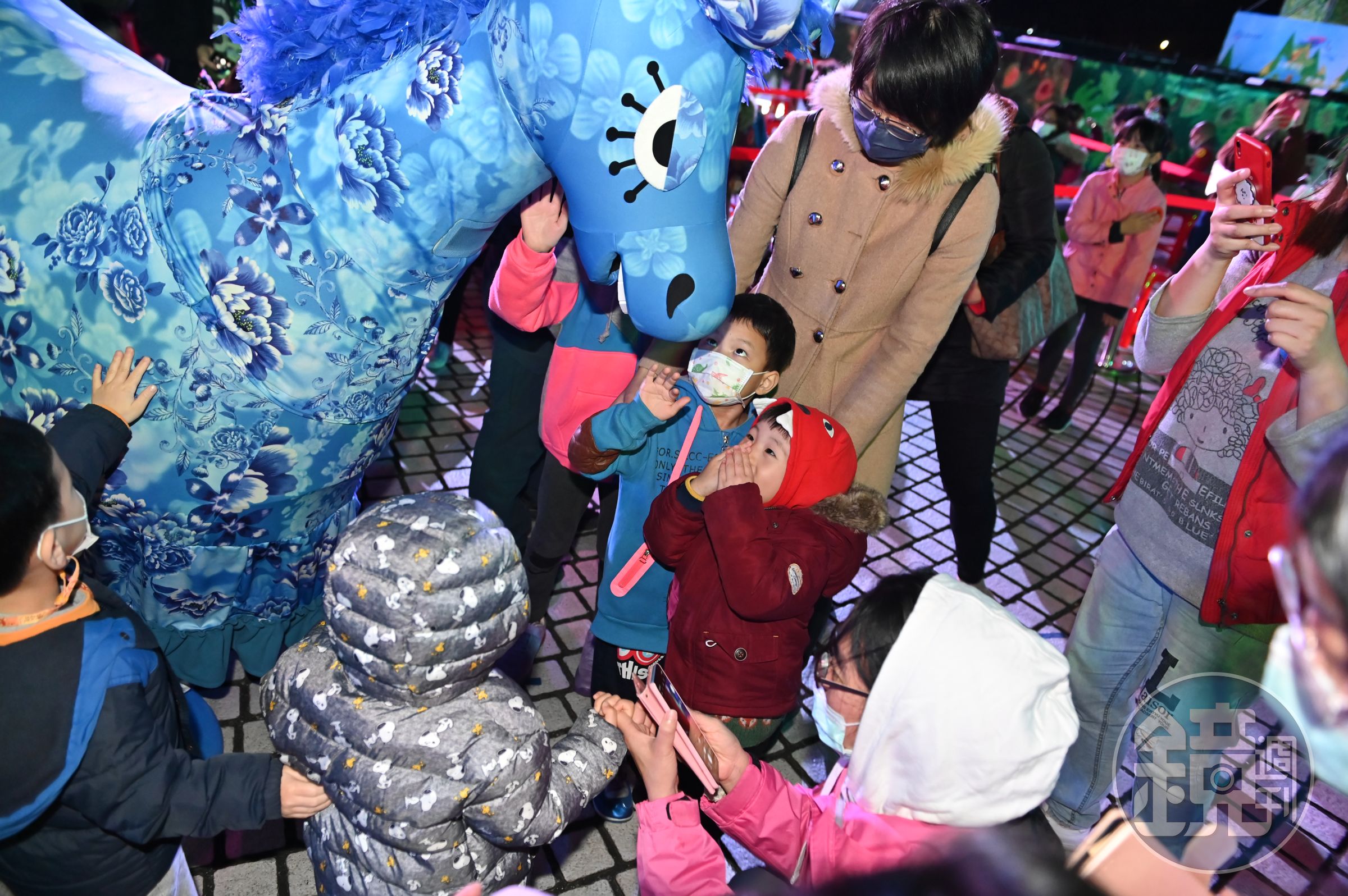 紙風車劇團《雨馬》因疫情無法巡迴演出，希望疫情趨緩後能再與小朋友面對面演出。（紙風車劇團提供）
