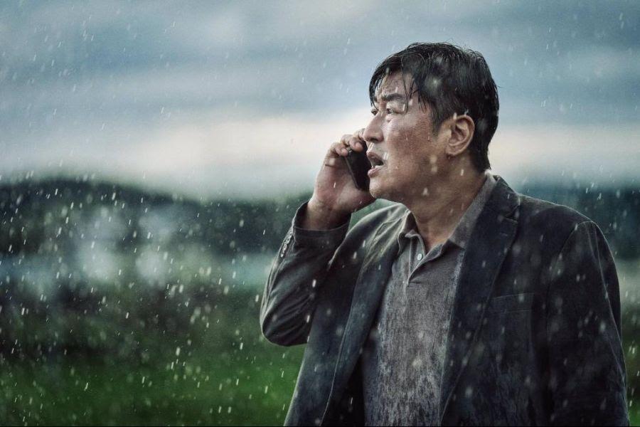 宋康昊主演新片《緊急宣言》入選坎城影展,即將擔任本屆影展評審的他人已飛抵當地準備出席典禮。(翻攝自STAR NEWS)