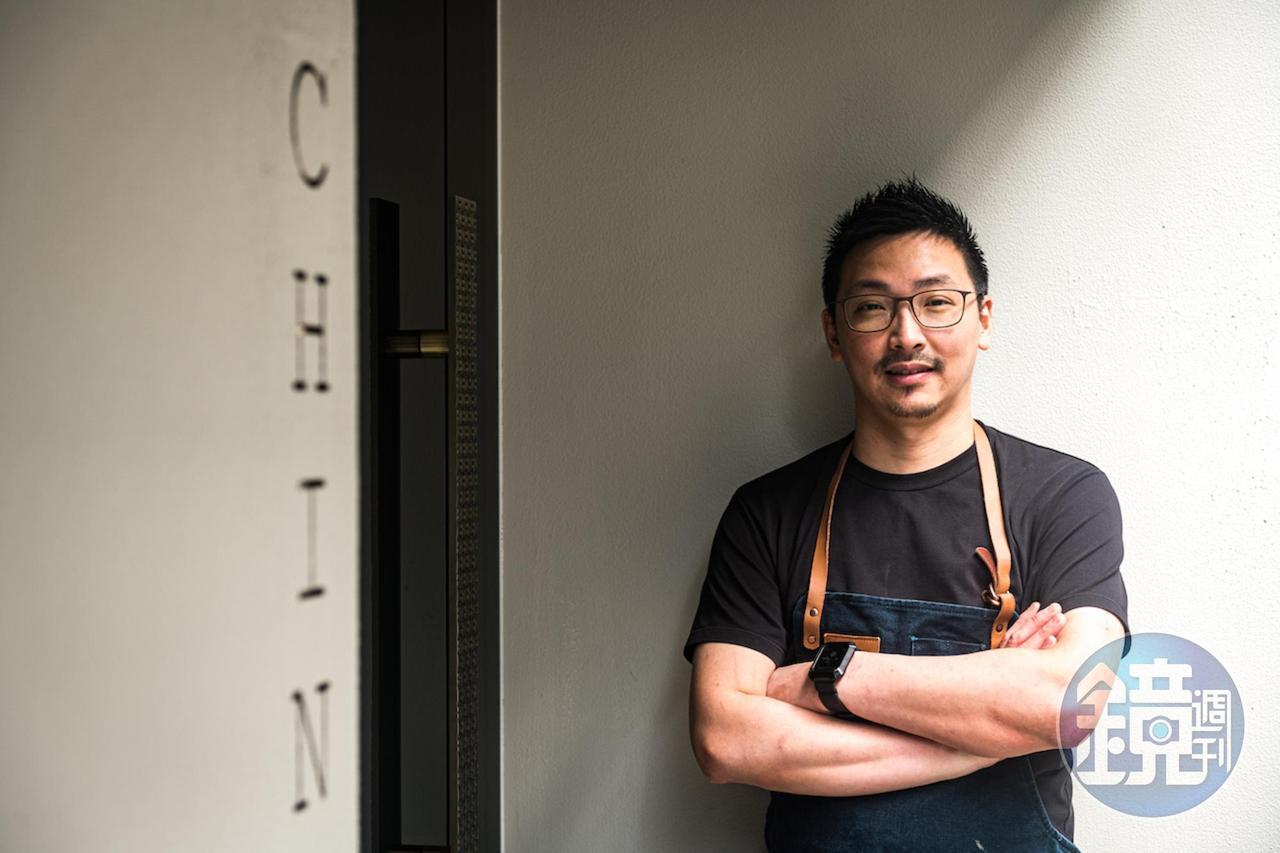 熟練法餐技巧的主廚翁士峻(Vincent),以摩登中菜走著自己的路線。