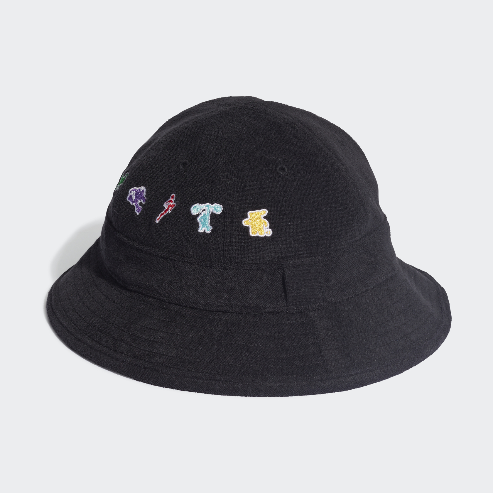 adidas Originals x Disney ∙ Pixar漁夫帽。NT$1,090（adidas Originals提供）